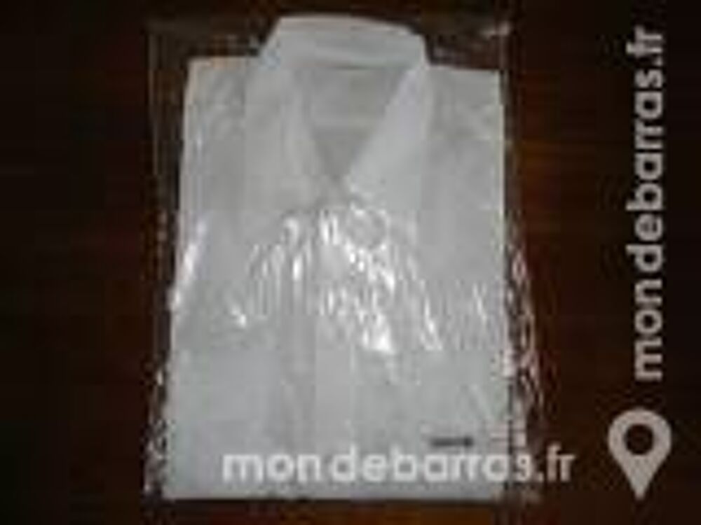 chemise blanche neuve Vêtements