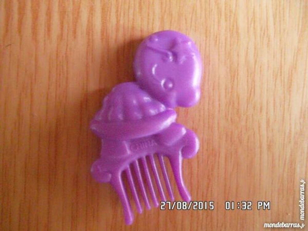 PEIGNE MAUVE Jeux / jouets