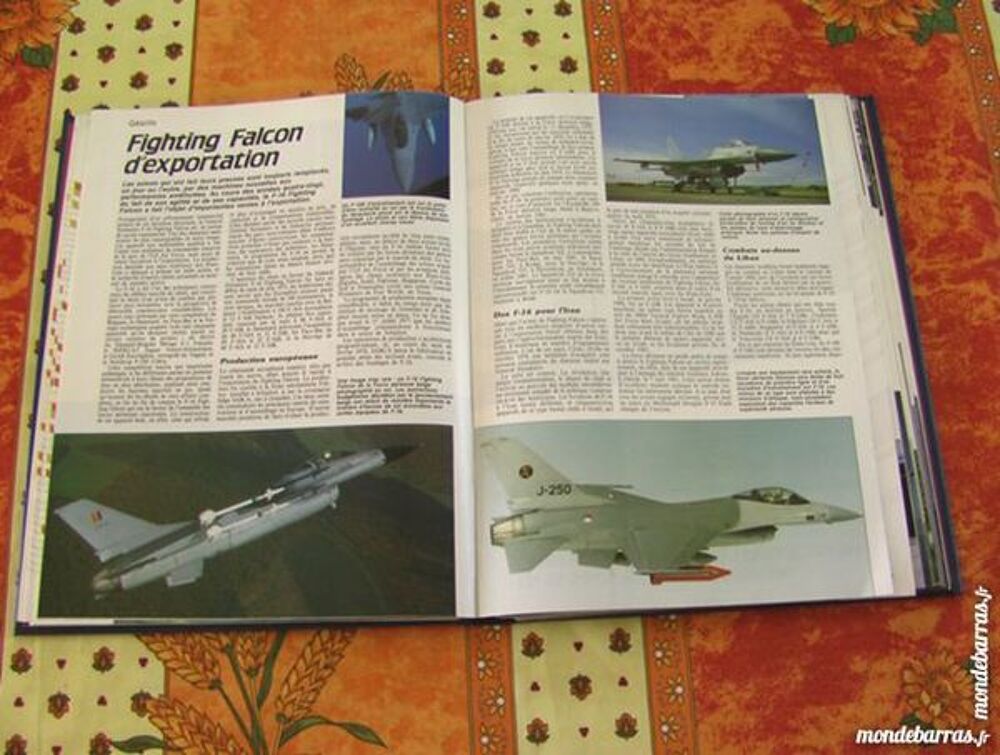 Livres-Encyclop&eacute;die Avions de Guerre Livres et BD