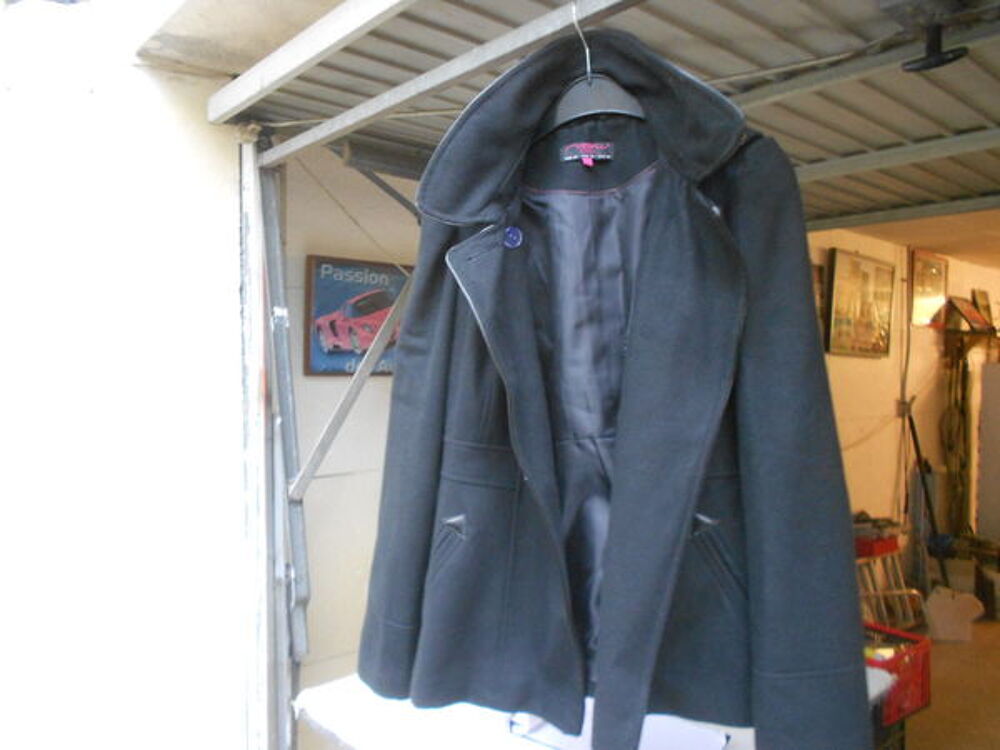 VESTE TROIS QUART POUR FEMMES Vêtements