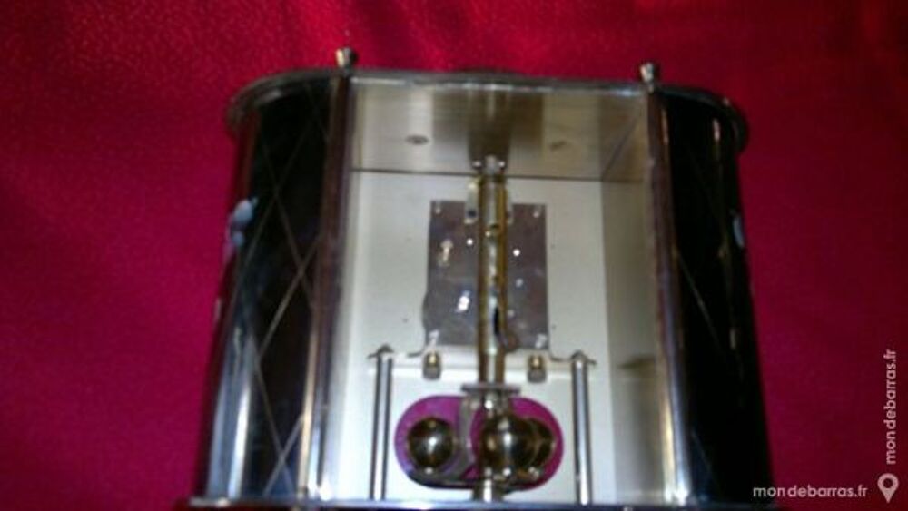 ancienne pendule ann&eacute;e 60 Décoration