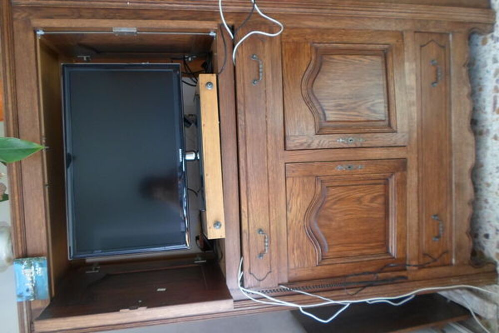 meuble t&eacute;l&eacute; rustique Meubles