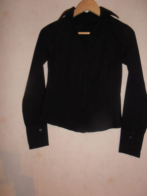 Chemisier noir cintr (80) 10 Tours (37)