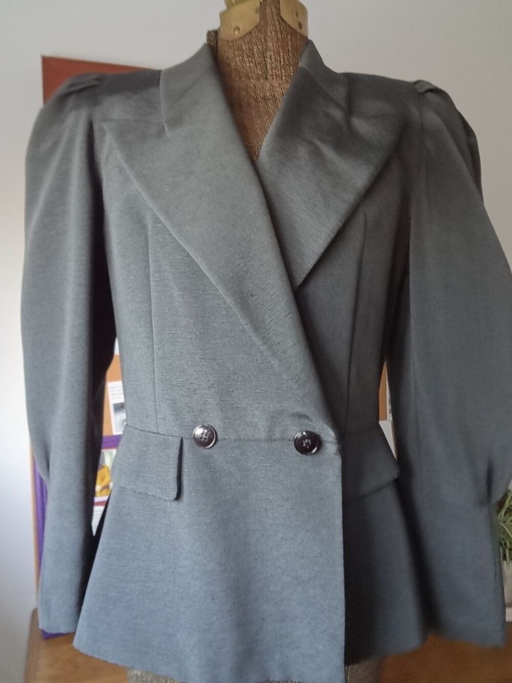 Vends VESTE SPENCER - T4O Vêtements
