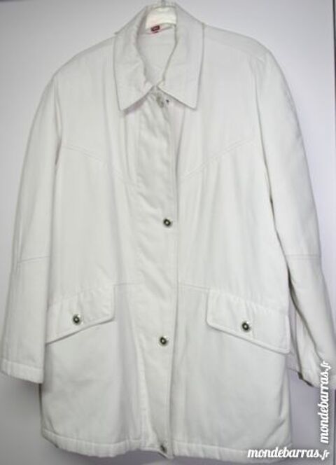 MANTEAU SUEDINE TYPE PARKA BLANC TAILLE 44 28 Champigny (51)