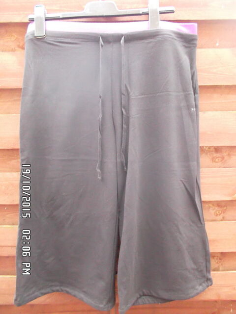 PANTACOURT VIOLET ET NOIR*JUSTE 3E*KIKI60230 3 Chambly (60)