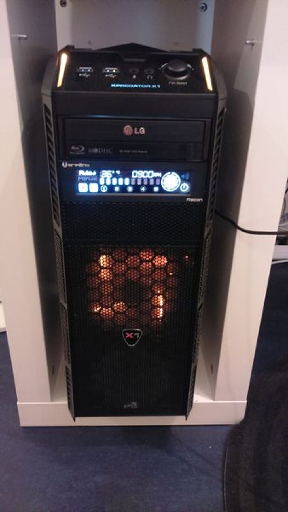 ordinateur gamer avec &eacute;quipement Matériel informatique