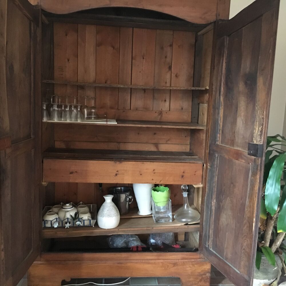 armoire 19em si&egrave;cle Meubles