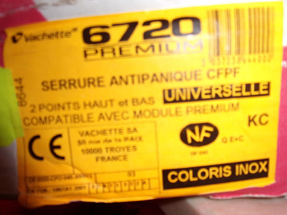serrure antipanique neuve prix 120€
Bricolage