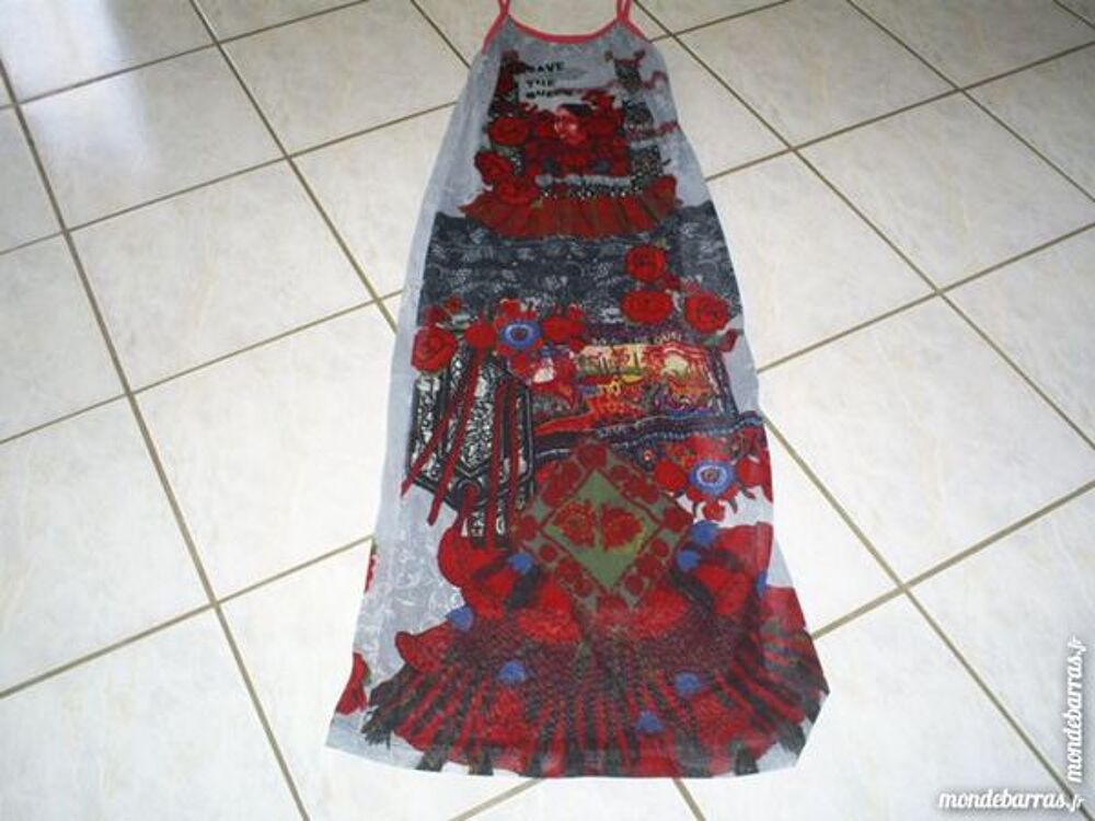 Robe longue SAVE THE QUEEN Taille 38/40 Vêtements