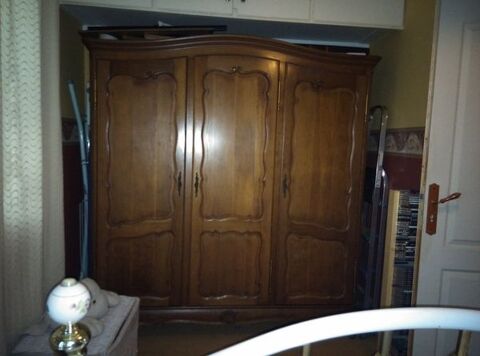 armoire en chne 3 portes 100 Cambronne-ls-Clermont (60)