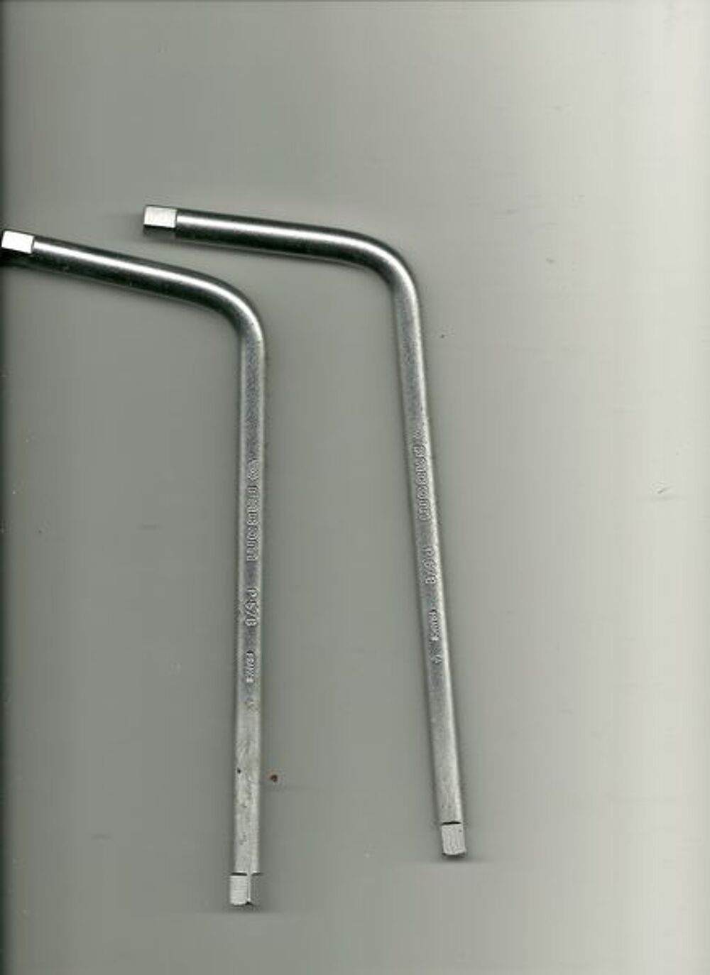 2 cl&eacute; &agrave; vidange facom Bricolage