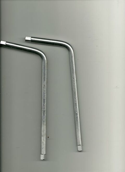 2 cl  vidange facom 1 Hesdin-l'Abb (62)