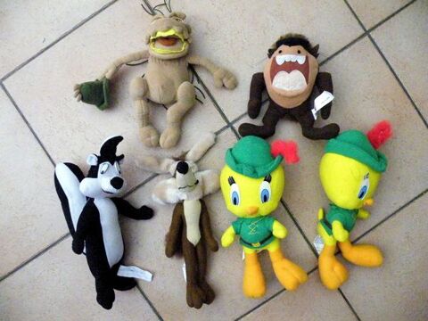 peluche warner bross et disney 3 Viriat (01)