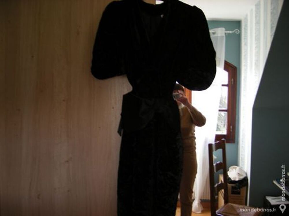 ROBE VELOURS NOIREA REFLETS Vêtements