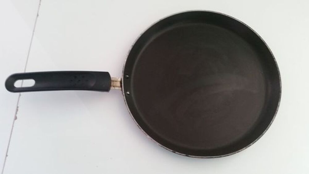 Cr&eacute;pi&egrave;re antiadh&eacute;sive Cuisine