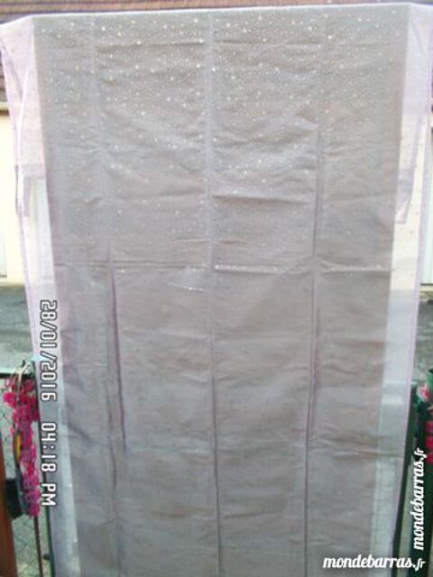 rideau mauve �toiles 3 Chambly (60)