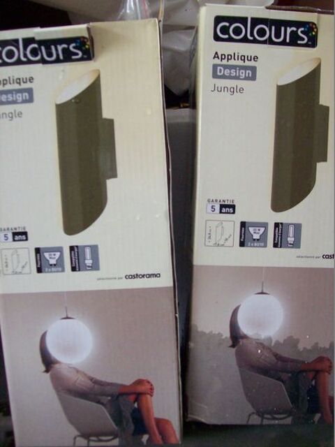 applique murale 8 La Roche-Vineuse (71)