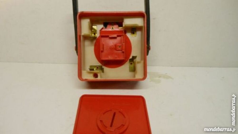 boitier &eacute;lectrique pa37 Bricolage