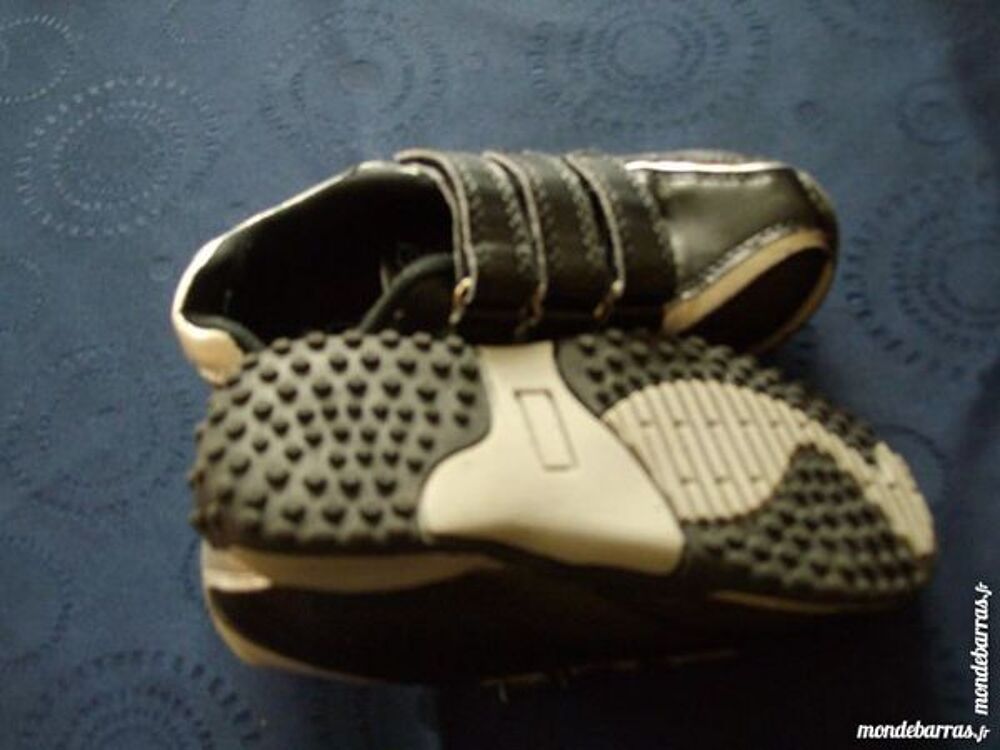 Baskets gar&ccedil;on &agrave; scratch pointure 26 Chaussures