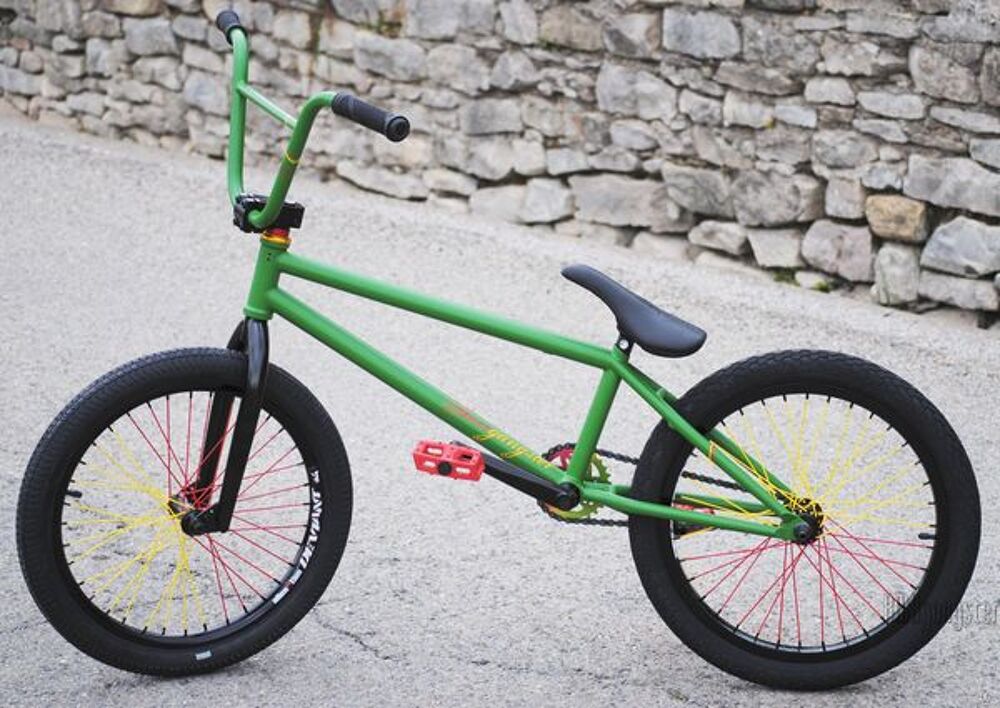 Bmx CUSTOM Vélos