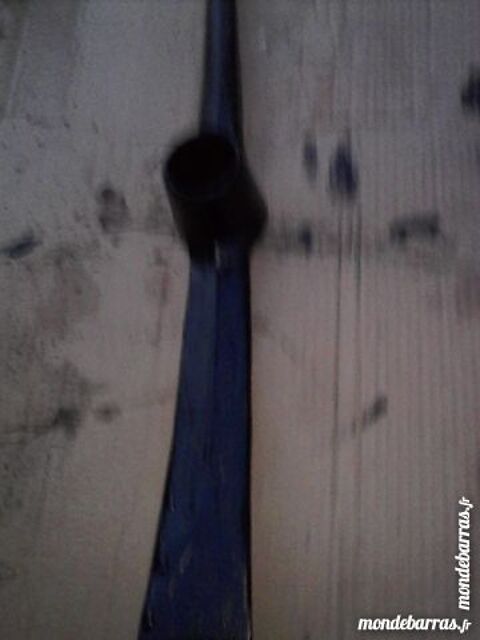 PIOCHE SANS MANCHE 6 Nice (06)