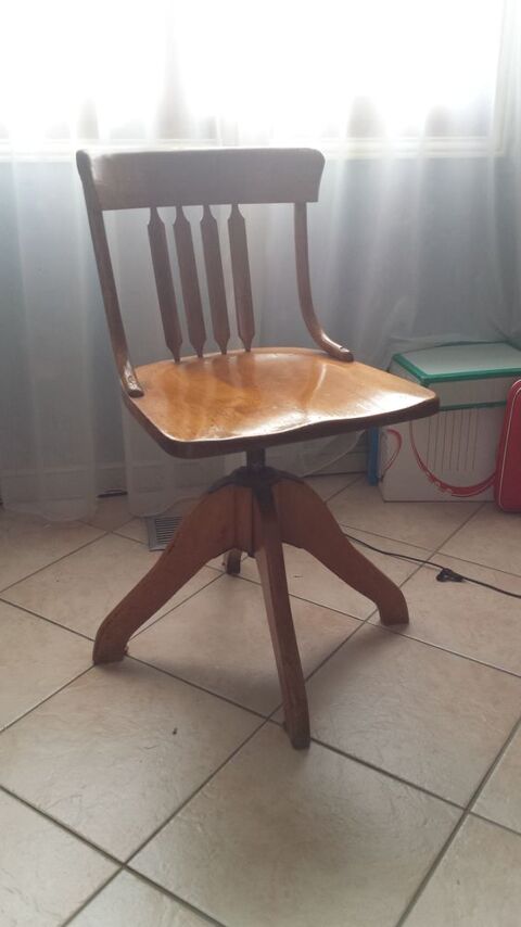 chaises 100 Saint-Orens-de-Gameville (31)