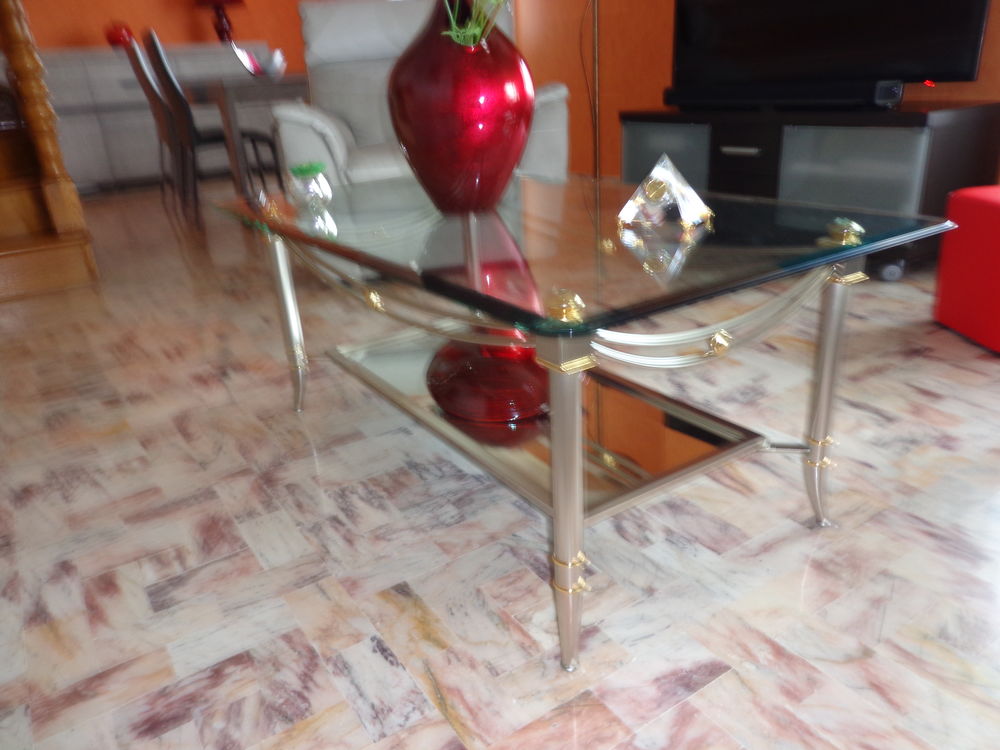 TABLE SALON Meubles