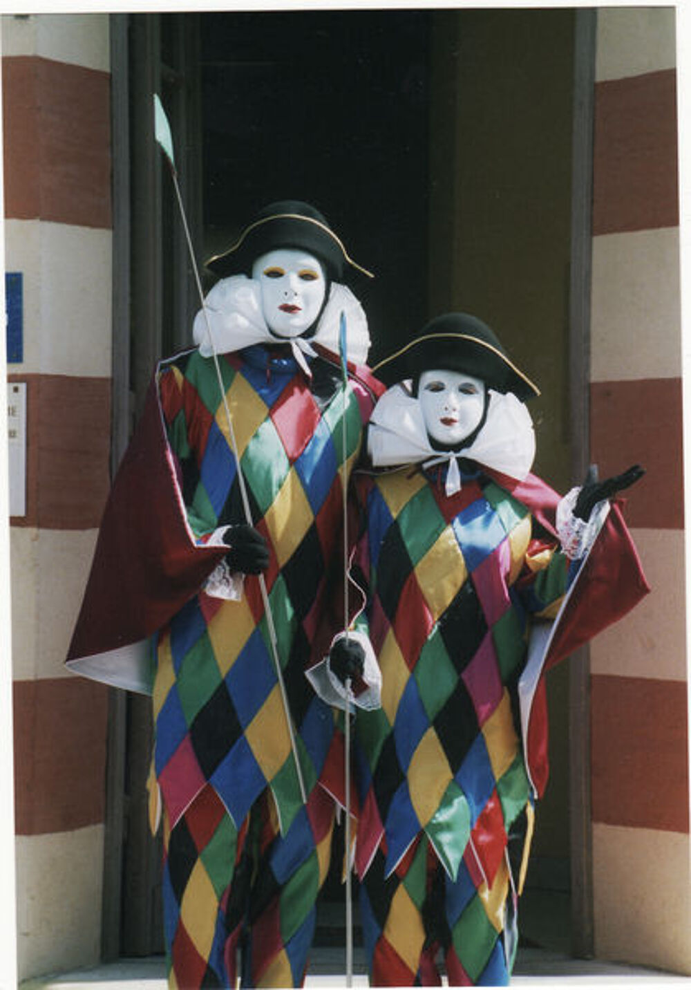 v&eacute;ritable costume de f&eacute;cos Vêtements