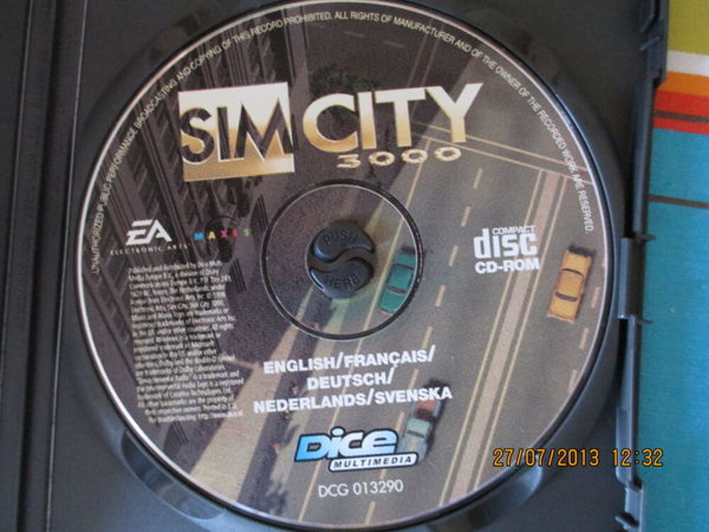 SIM CITY 3000 Consoles et jeux vidos