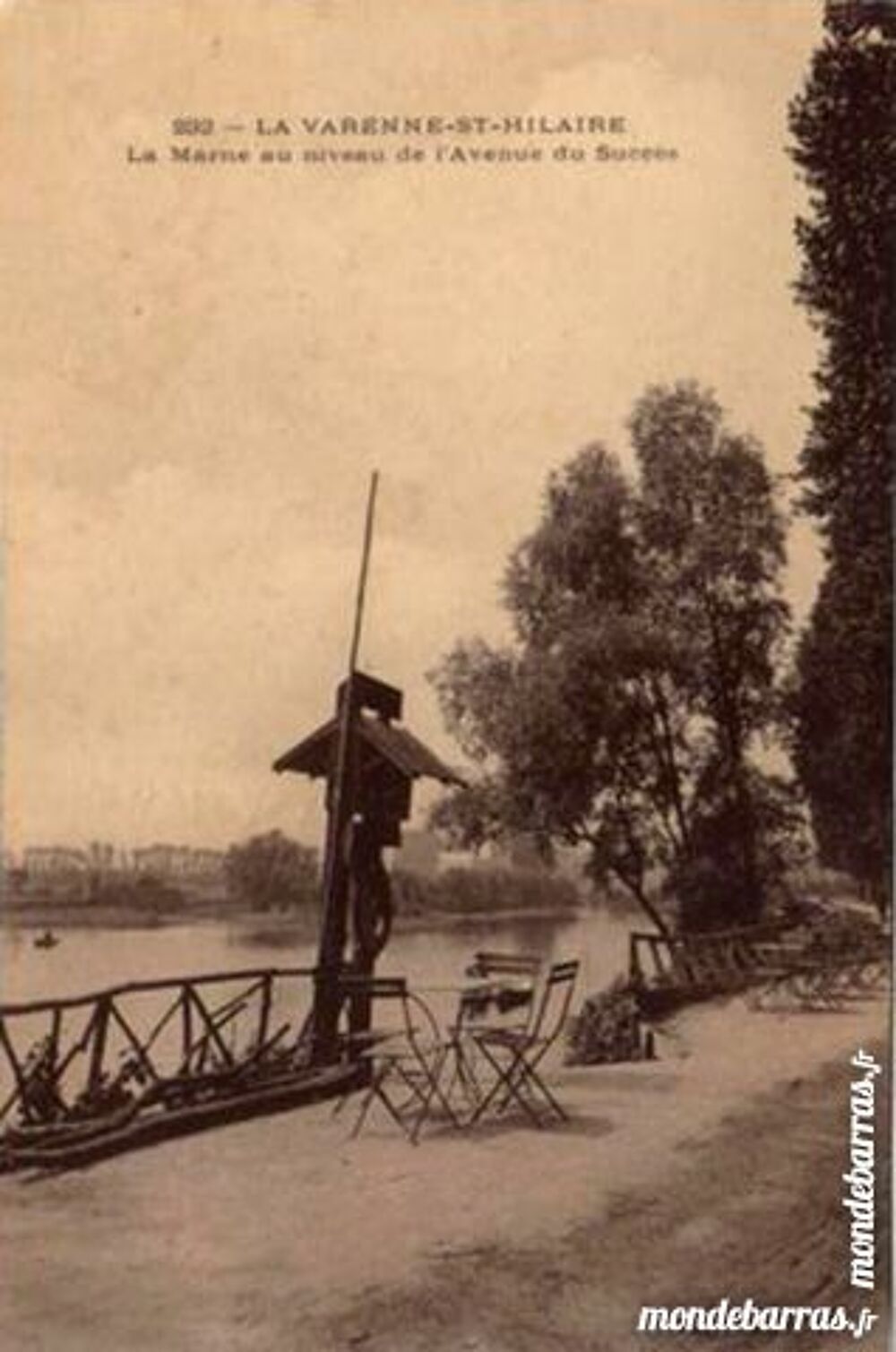 carte postale - LA VARENNE ST HILAIRE 