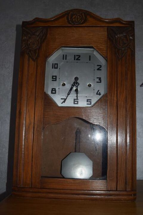 Horloge ancienne 0 Scheval (08)