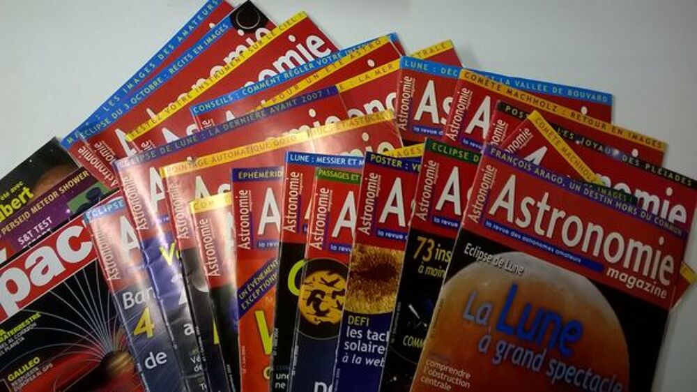 Revues Ciel &amp; Espace, Astronomie Mag etc.. Livres et BD