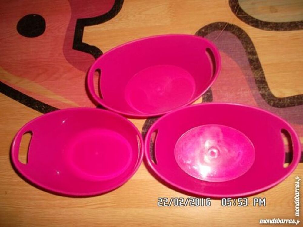3 petites pani&egrave;res roses Cuisine