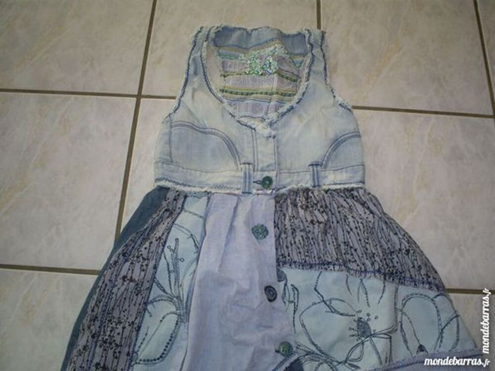 Robe DESIGUAL jeans Taille 36 Vêtements