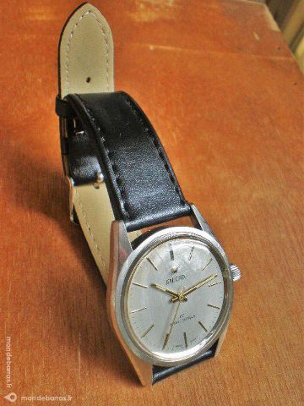 ENICAR STAR JEWEL 1969 montre m&eacute;c.Suisse ENI0064 Bijoux et montres