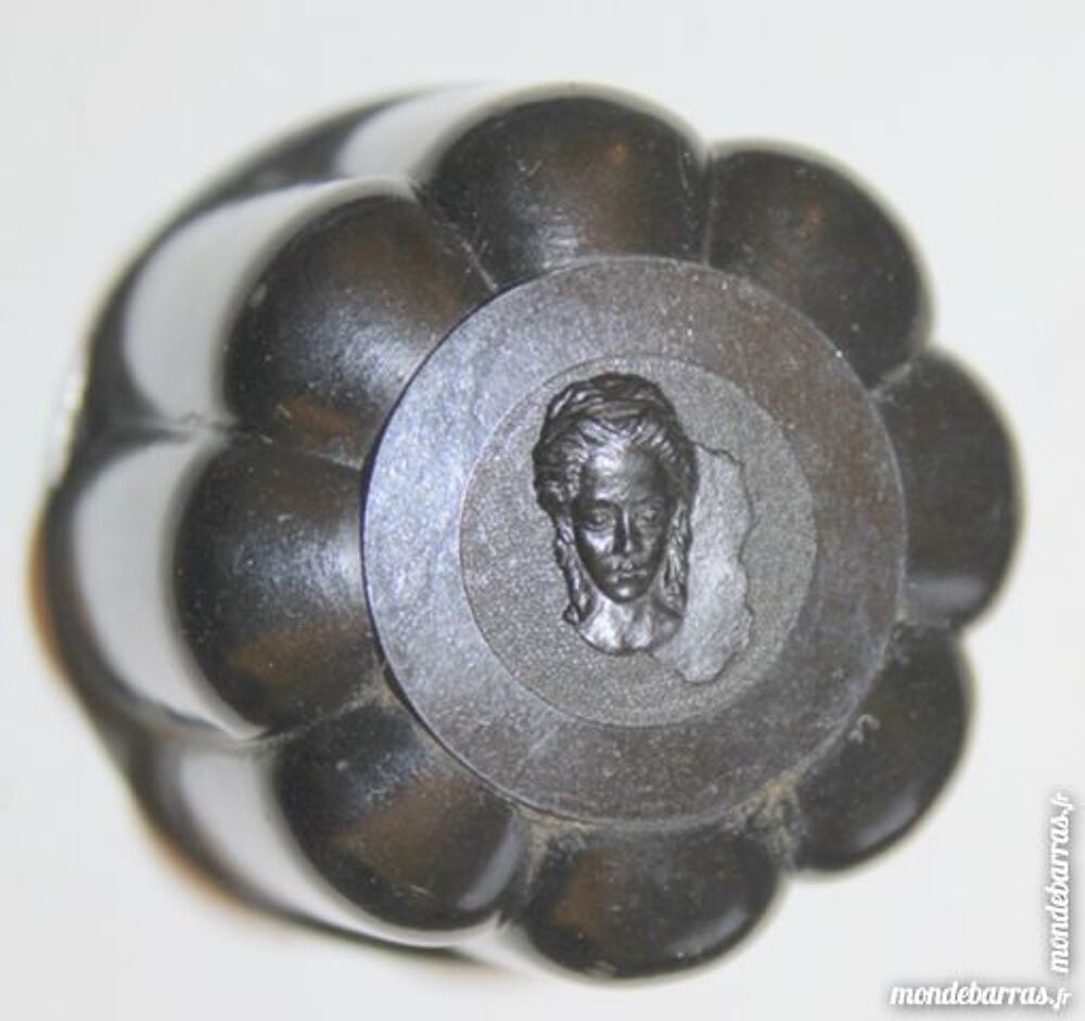 FLACON BRILLANTINE CADORICIN BOUCHON bak&eacute;lite 
