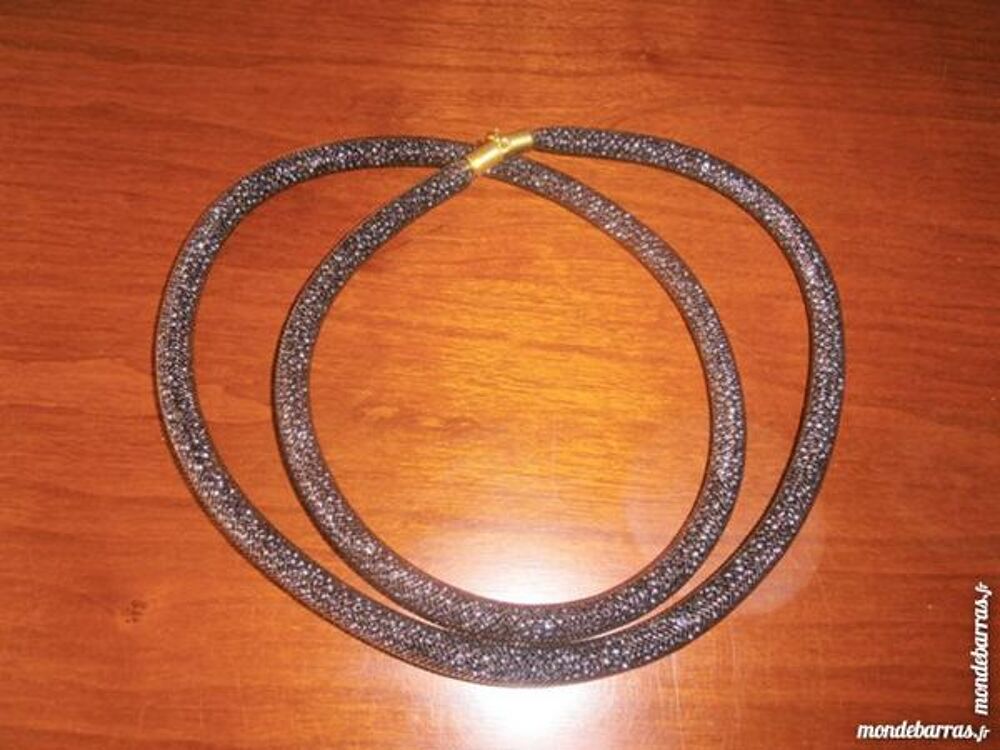 Collier centaines de perles gris anthracite (28) Bijoux et montres