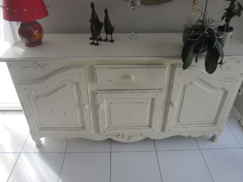 buffet et vaisselier en pin s&eacute;rus&eacute; Meubles