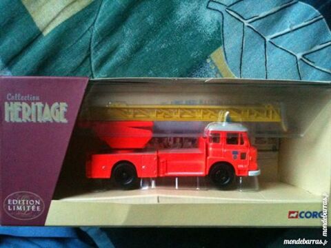 Corgi heritage saviem jl pompiers meaux 55 Courcouronnes (91)