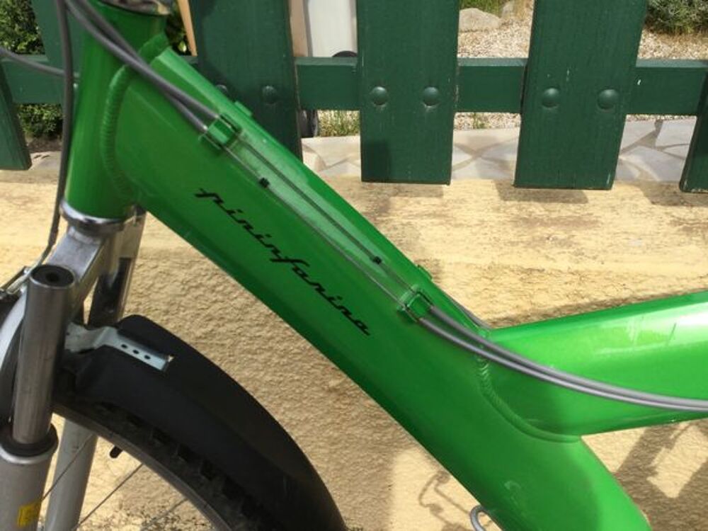RARE. V T C pininfarina cadre alu 13 kg Vélos