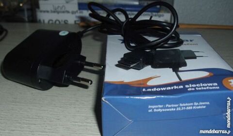 Chargeur neuf p.SAMSUNG D900i 13 Antibes (06)