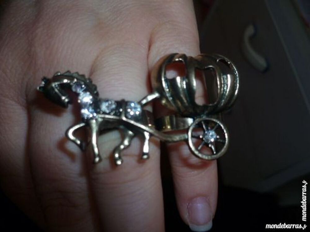 bague carosse mode lolita cosplay japon TV femme b Bijoux et montres