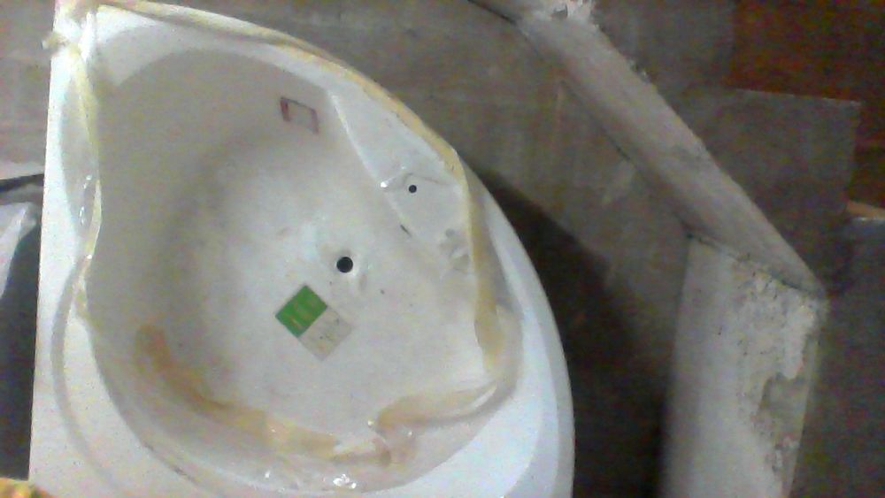 baignoire d'angle acrylique neuve Bricolage