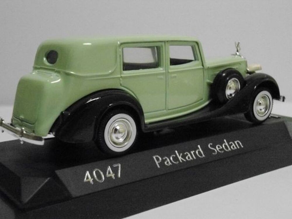 Packard Sedan 1937 