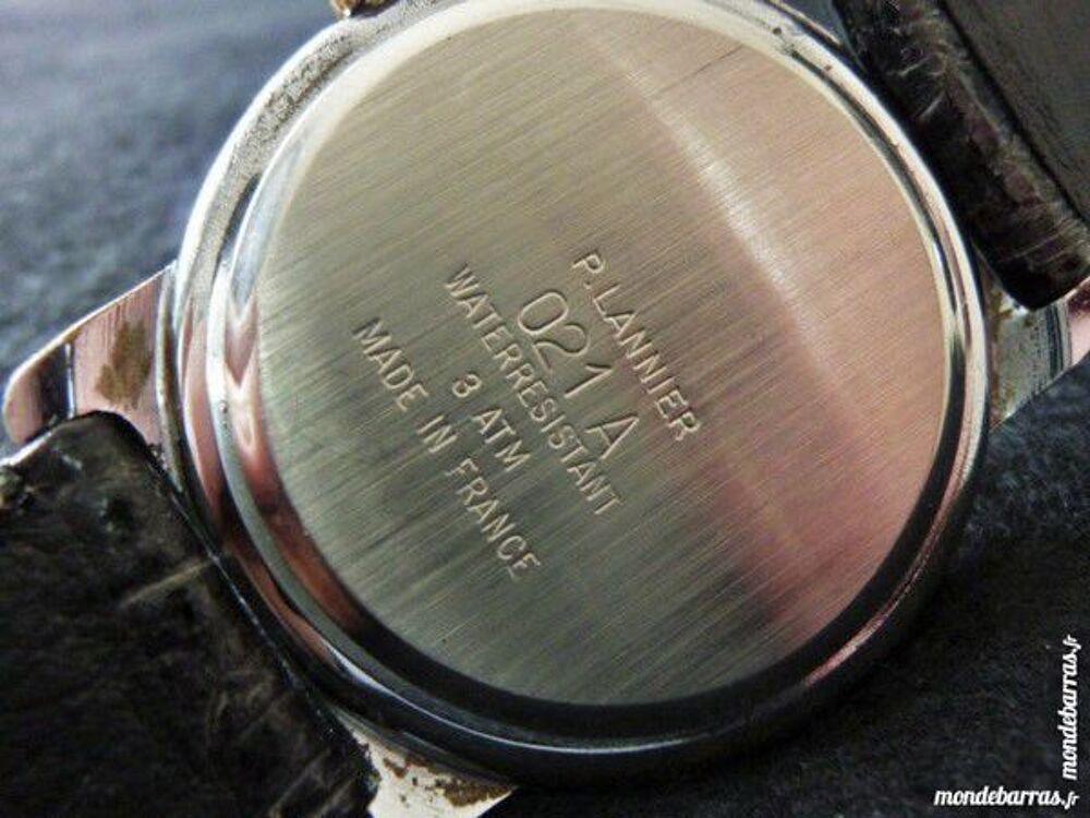PIERRE LANIER montre HOMME analogique DIV0498 Bijoux et montres