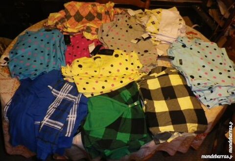 LOT 61 TEE-SHIRTS FEMME NEUFS AVEC ETIQUETTES 50 Attainville (95)