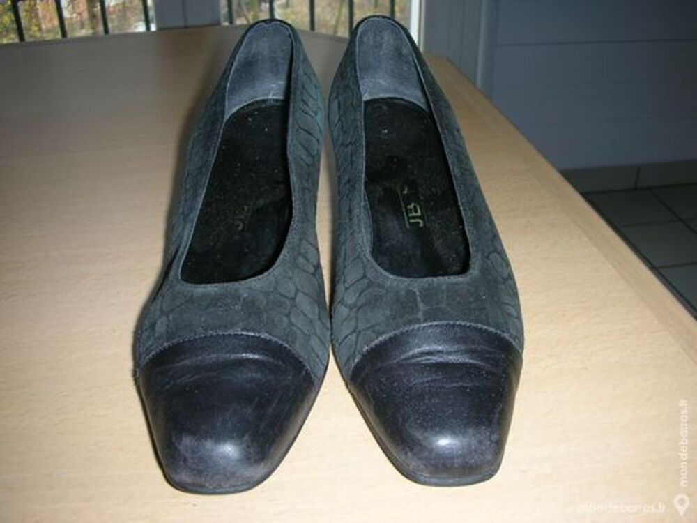 Escarpins cuir et daim Chaussures