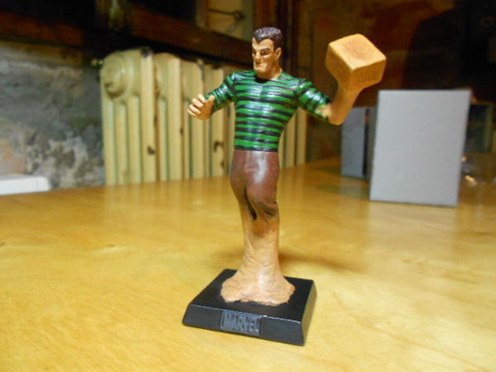 FIGURINE EAGLEMOSS N&deg;27 L'HOMME SABLE 