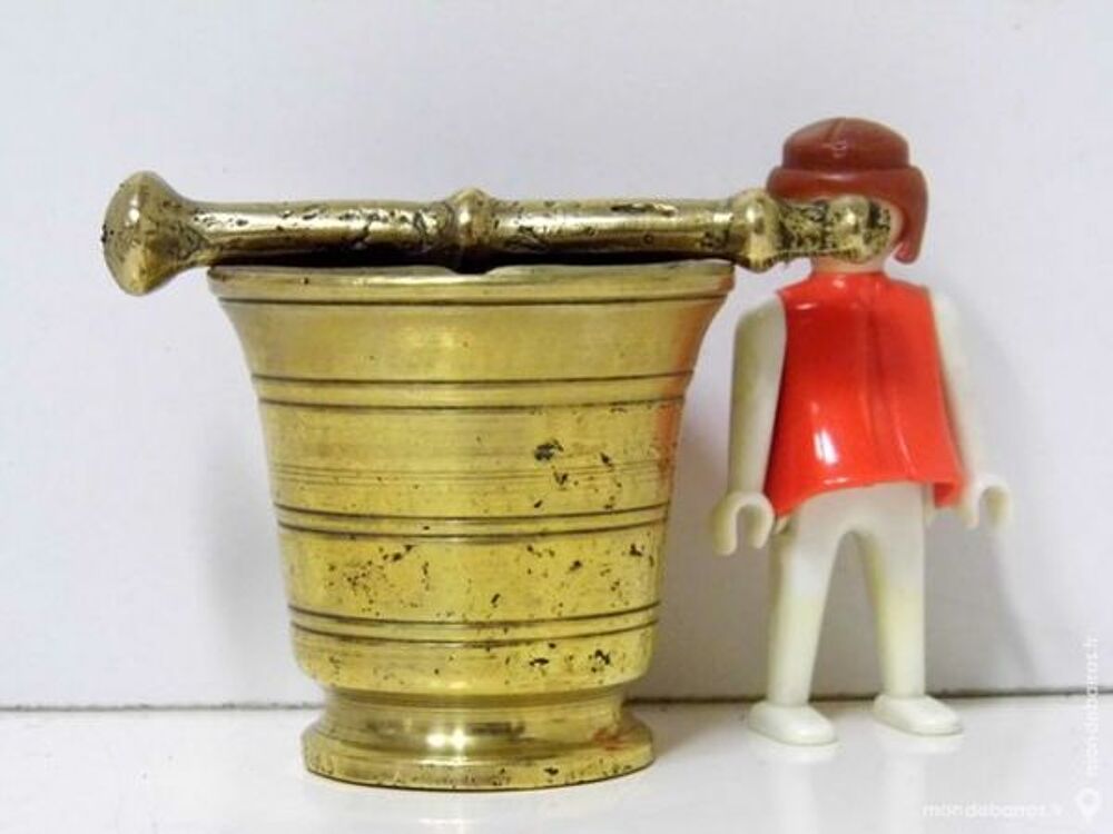 Mortier pilon pharmacie bronze cendrier brocante Décoration